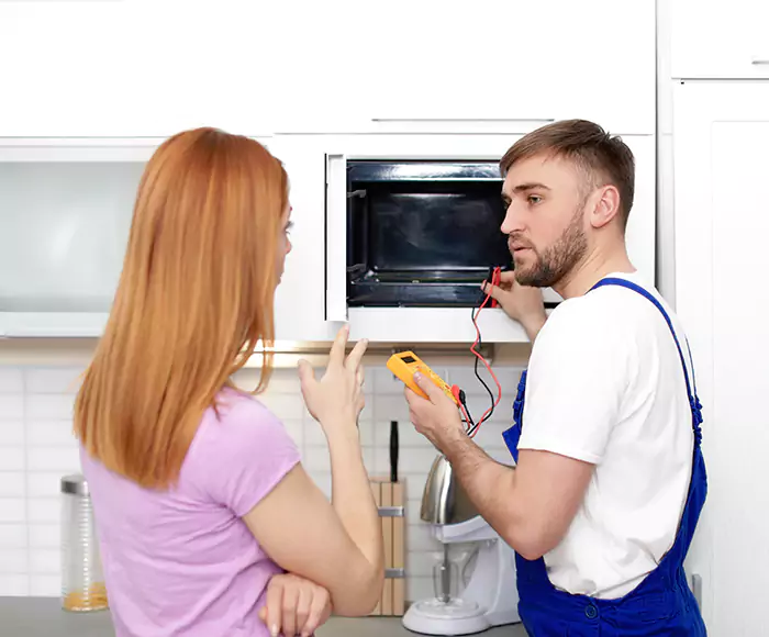 Skilled Microwave Service: Your Certified Microwave Purchase and Installation in Cambridge, MA