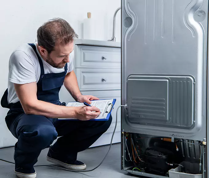Why Cambridge, MA Homeowners Choose Cambridge Appliance Pro for Refrigerator Leak Repair?